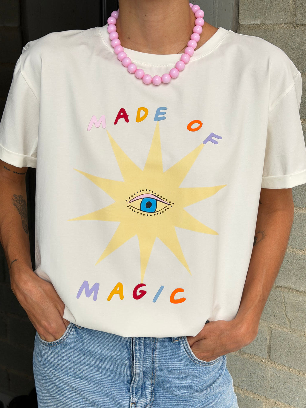 Camiseta hecha de magia