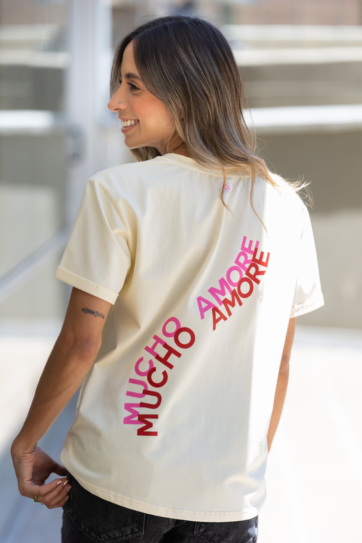 Camiseta Más Amor