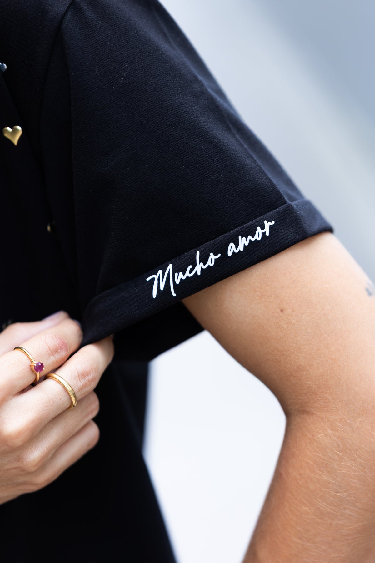 Camiseta mucho amor