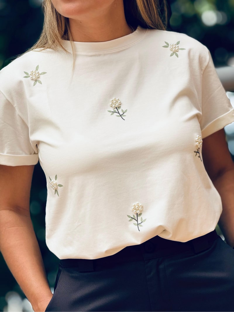 Camiseta Florecita Perlita