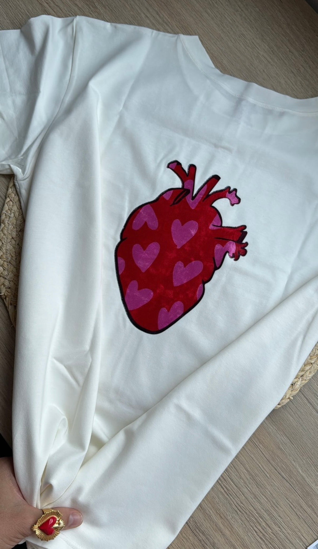 Camiseta Amor Cura