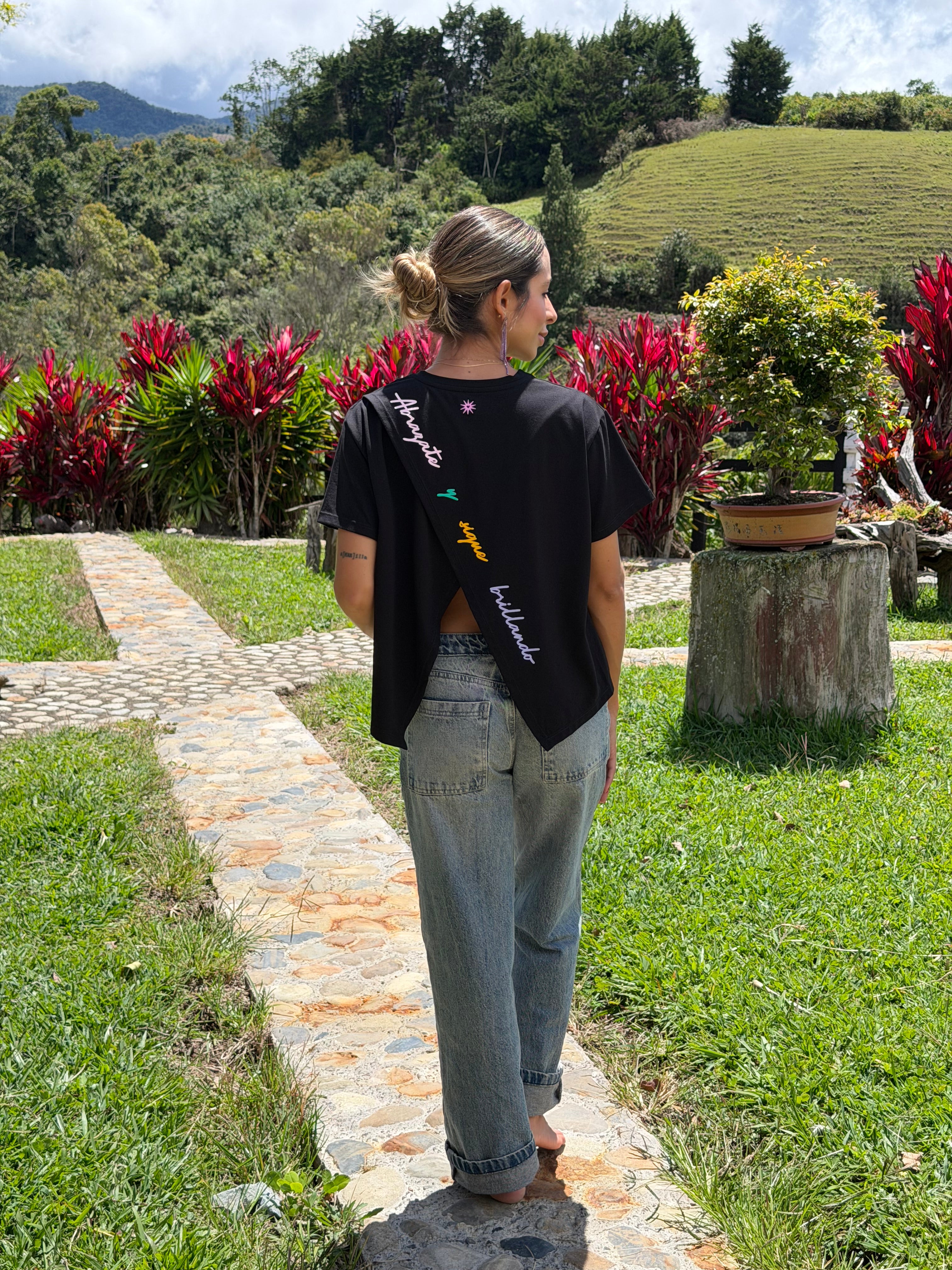 Camiseta abrázate