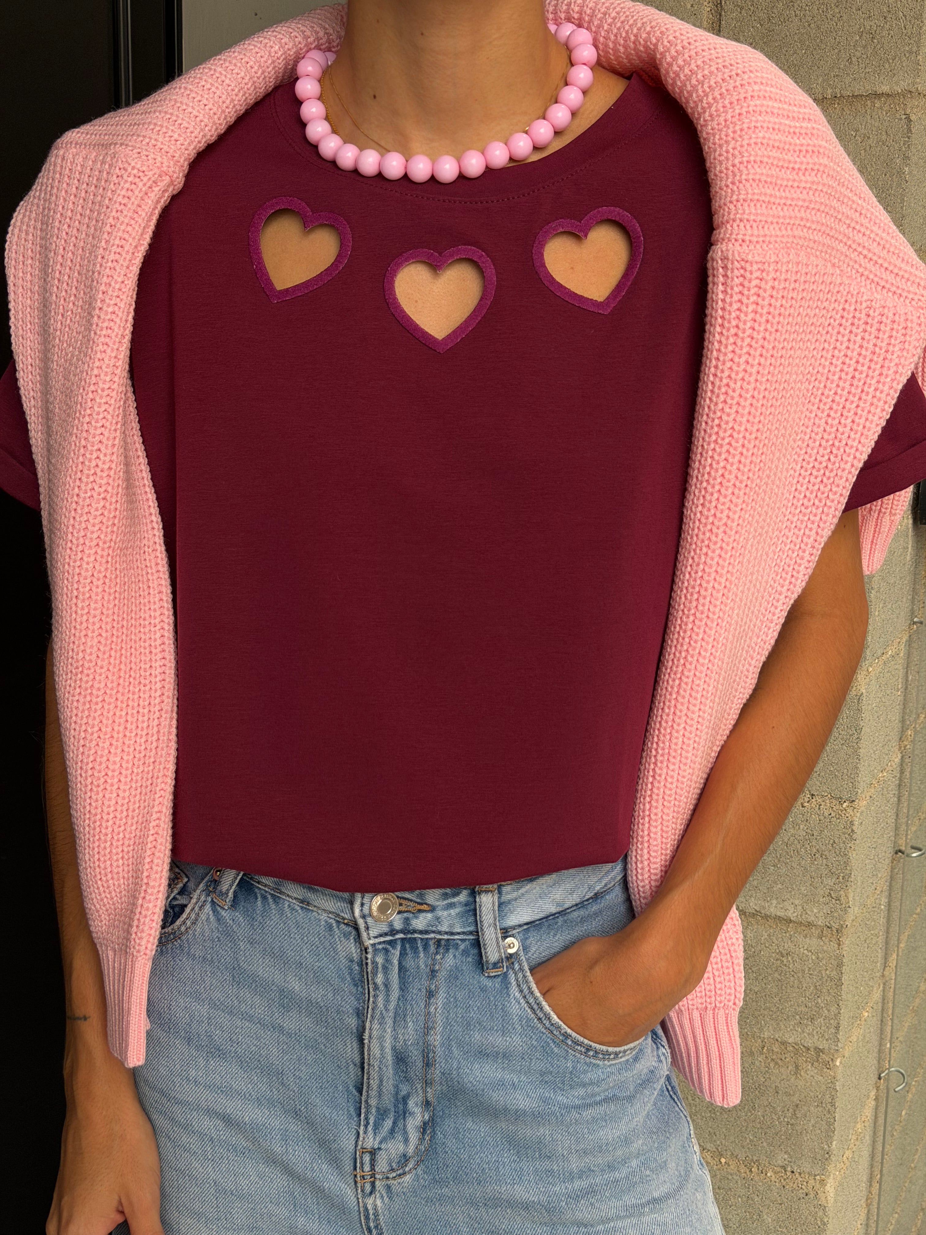 Camiseta tres corazones