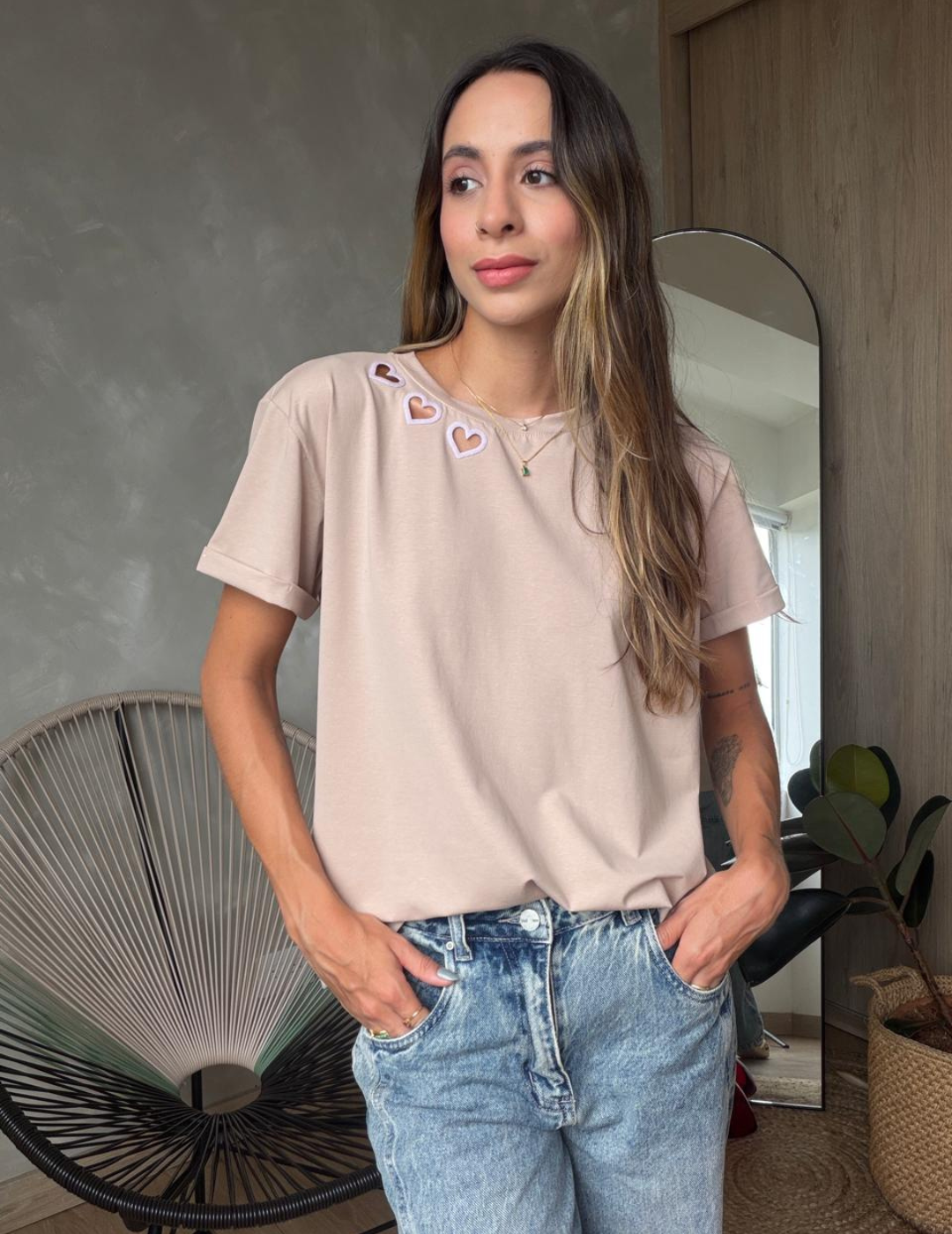 Camiseta Básica Carazon